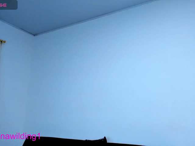 Live sex webcam photo for Luana-wilding #277539108