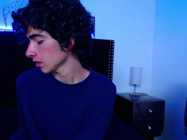 Live sex webcam photo for Lucas-Frost #277140451