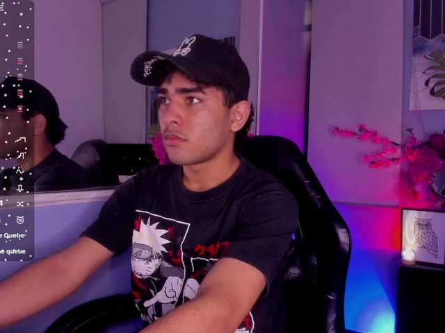 Live sex webcam photo for LucasCarterr #291382305