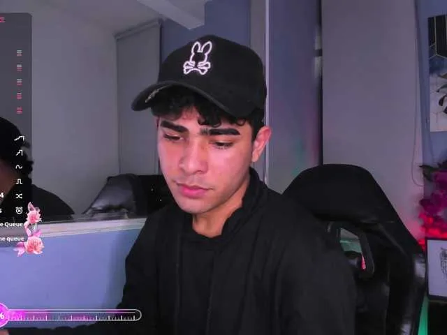 Live sex webcam photo for LucasCarterr #291403605