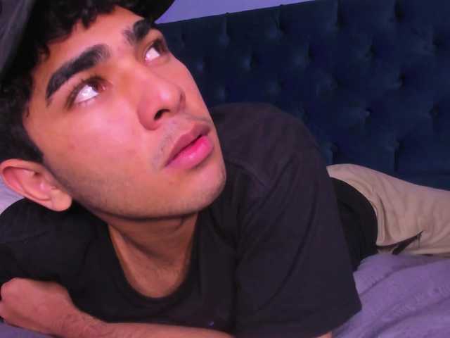 Live sex webcam photo for LucasCarterr #291419909