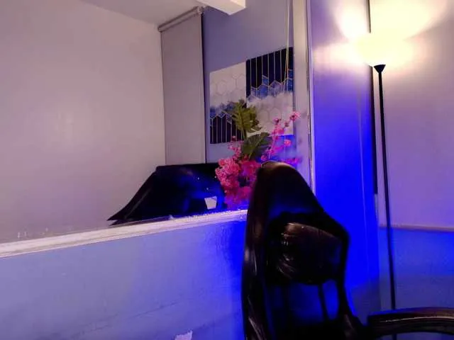 Live sex webcam photo for LucasCarterr #291738011