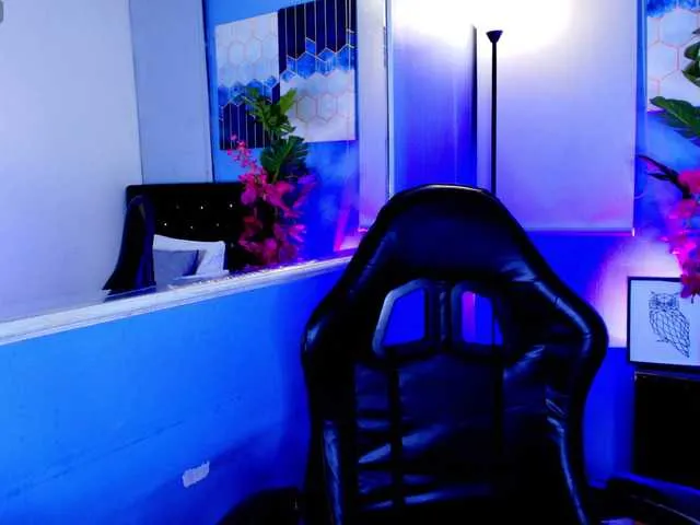 Live sex webcam photo for LucasCarterr #291756728
