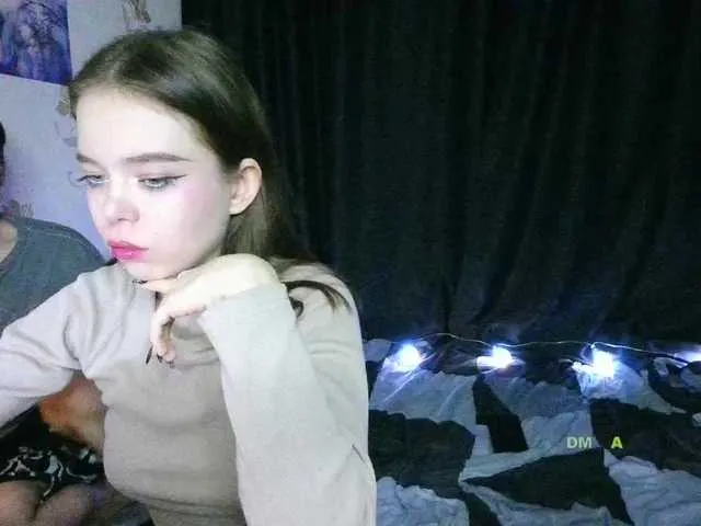 Live sex webcam photo for LucasVivia #277511260