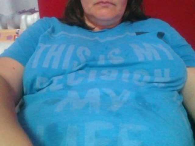 Live sex webcam photo for Luci22 #291348638