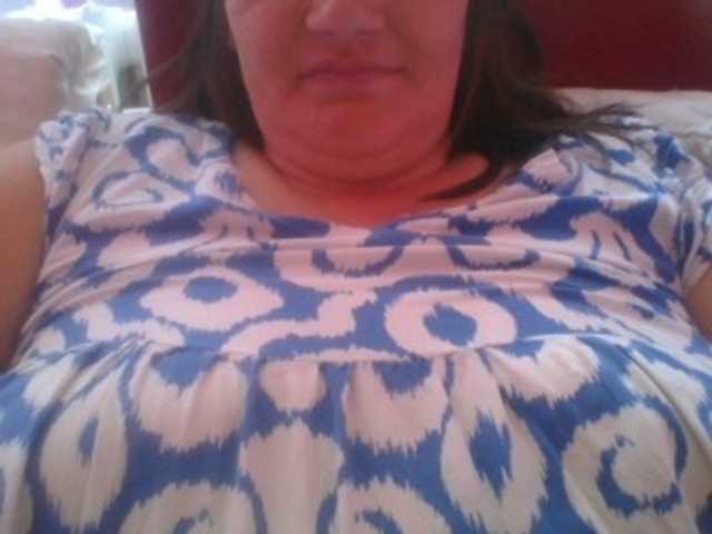 Live sex webcam photo for Luci22 #291353261