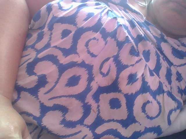 Live sex webcam photo for Luci22 #291359917