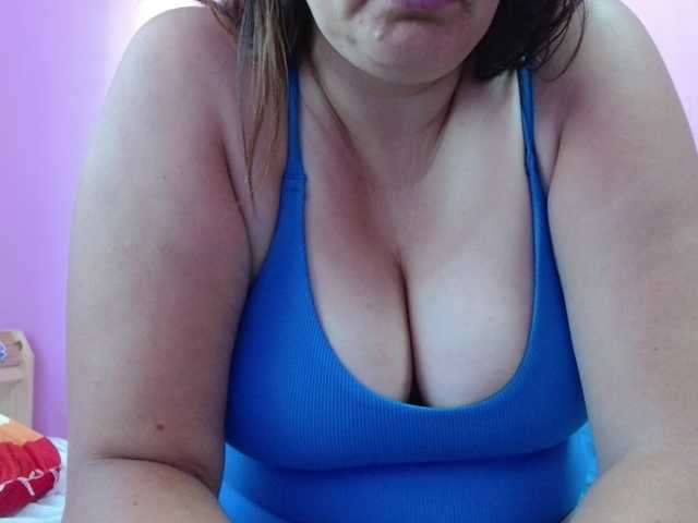 Live sex webcam photo for Luci22 #291685649