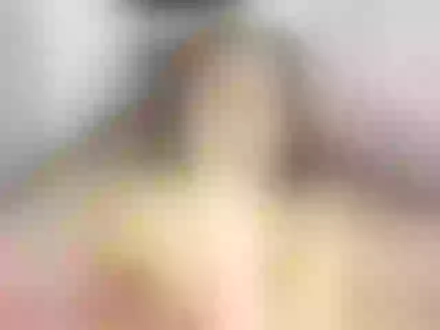 Live sex webcam photo for Lucia-deepthroat #290425305