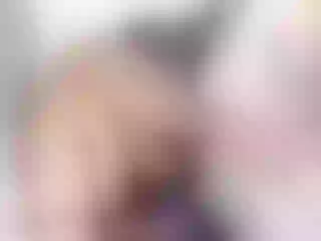 Live sex webcam photo for Lucia-deepthroat #290522516