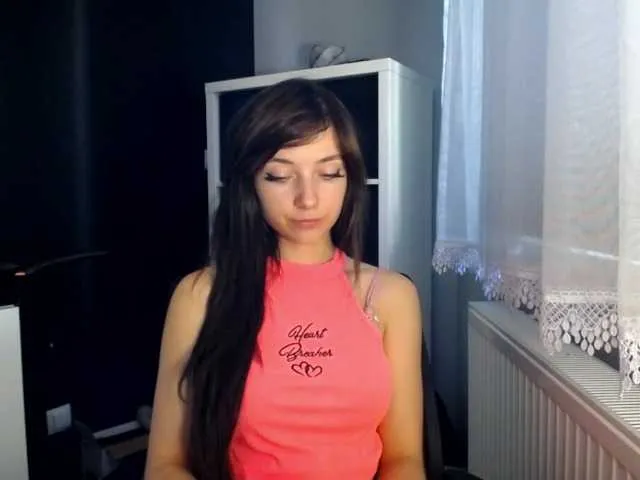 Live sex webcam photo for LuciaLovely #276135985