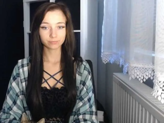 Live sex webcam photo for LuciaLovely #276209465