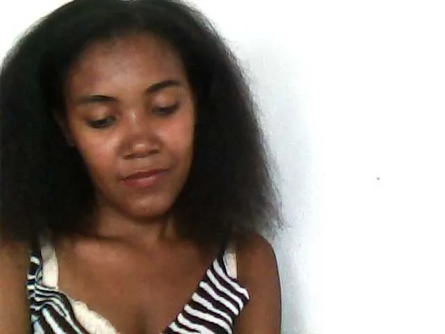 Live sex webcam photo for Luciahh #278100658