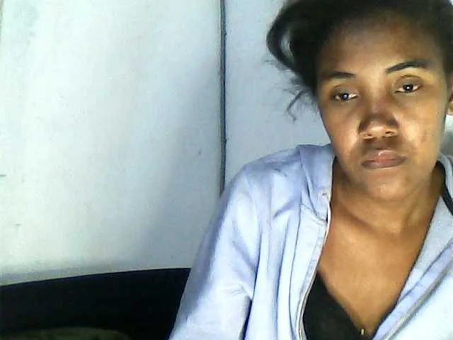 Live sex webcam photo for Luciahh #278308670