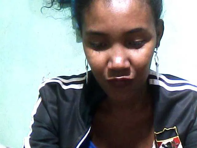 Live sex webcam photo for Luciahh #289070691