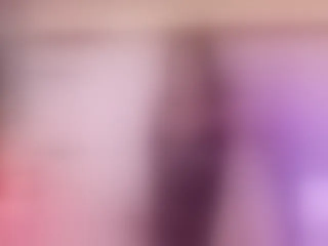 Live sex webcam photo for LucianaMorena #291130953