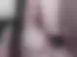 Live sex webcam photo for LucianaPerez #142386189