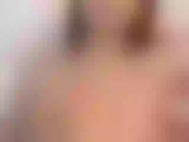 Live sex webcam photo for LucianaRoa #292037191