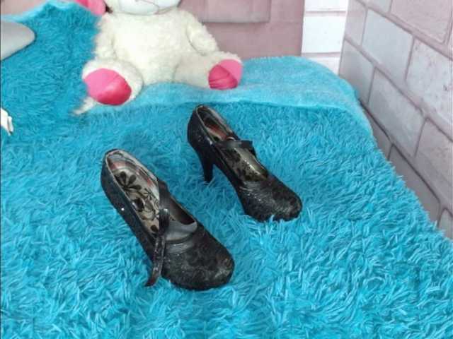 Live sex webcam photo for Luciid #272634646