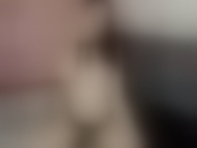 Live sex webcam photo for LucilleEllis #292439376