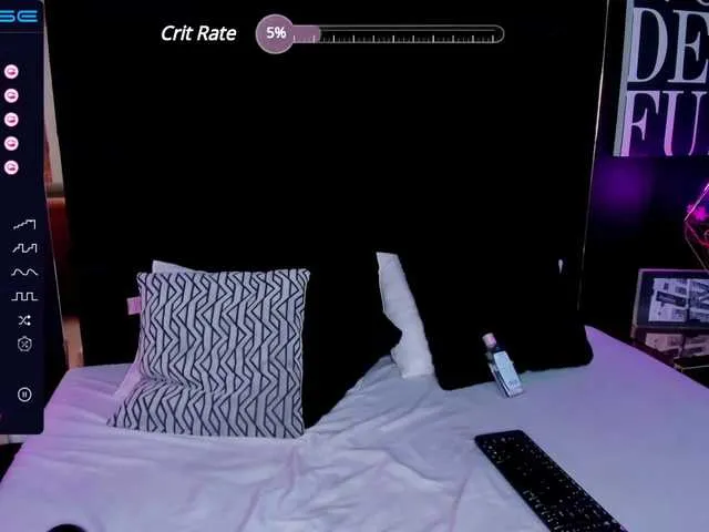 Live sex webcam photo for Lucina-1 #275956650