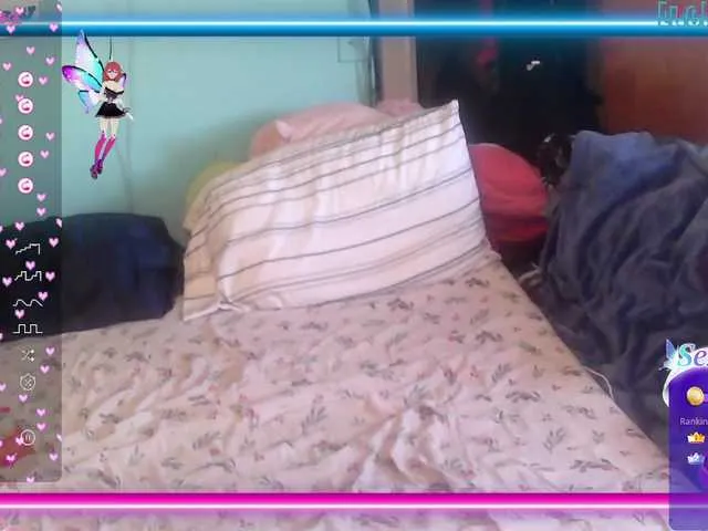 Live sex webcam photo for LuckyLizards #277354110