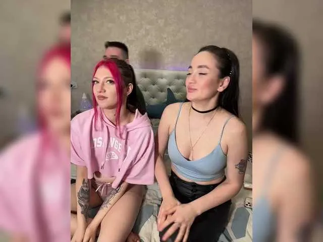 Live sex webcam photo for LuckyStar #290750956