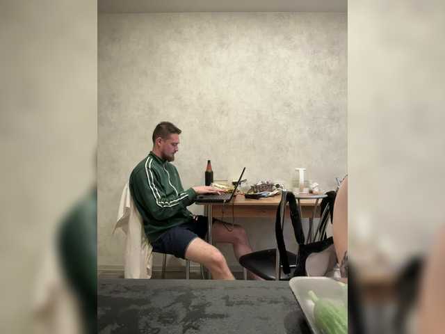 Live sex webcam photo for LuckyStar #291262912