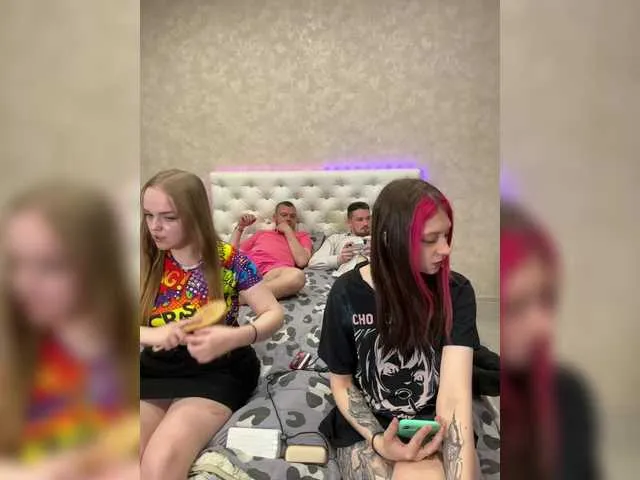 Live sex webcam photo for LuckyStar #291537696