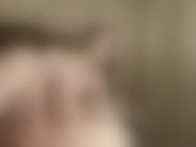 Live sex webcam photo for LuckyStar #293428678