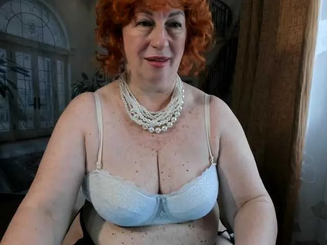 Live sex webcam photo for LuckySveta #293488454
