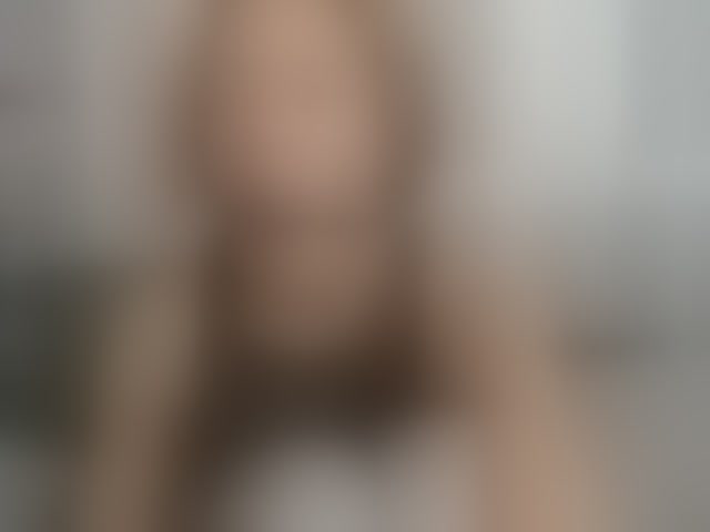 Live sex webcam photo for Luckydicewow #293953360