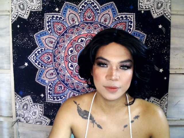 Live sex webcam photo for Luckylucxy #292112298