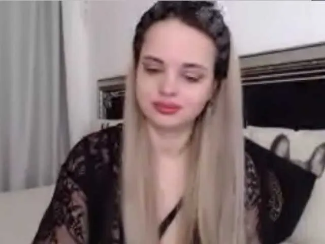 Live sex webcam photo for Lucritia #273838571