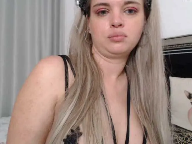 Live sex webcam photo for Lucritia #274261932