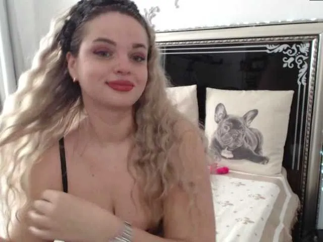 Live sex webcam photo for Lucritia #277797717