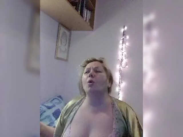 Live sex webcam photo for LucyAlexis #278167254