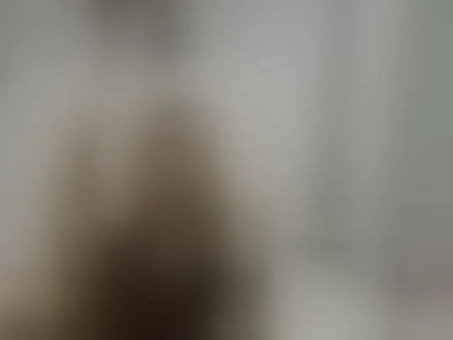 Live sex webcam photo for LucyAlexis #294056357