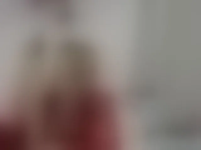Live sex webcam photo for LucyAlexis #294167926
