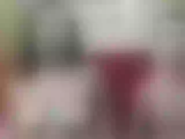 Live sex webcam photo for LucyAndFer #275947977