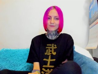 Live sex webcam photo for LucyElfen #140270882