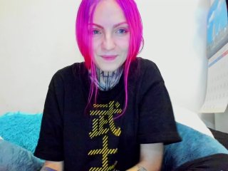 Live sex webcam photo for LucyElfen #140272806