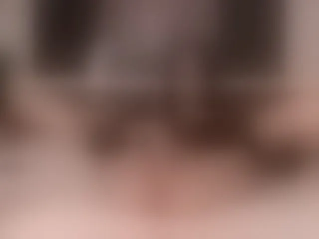 Live sex webcam photo for LucyNuty #271696755