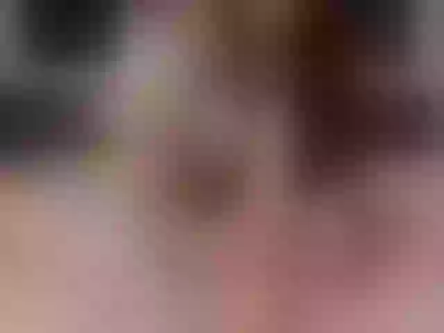 Live sex webcam photo for LucyNuty #271771124