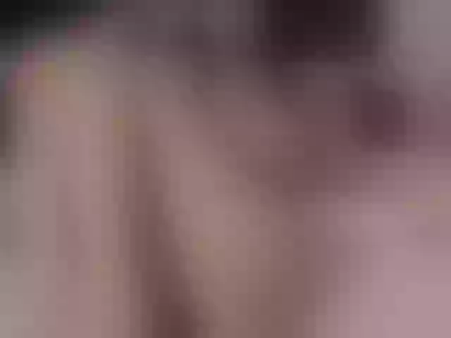 Live sex webcam photo for LucyNuty #271824410