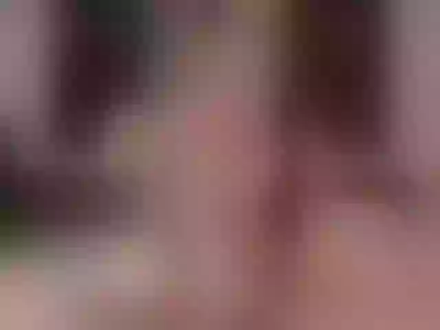 Live sex webcam photo for LucyNuty #271953777