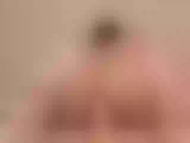 Live sex webcam photo for LucyNuty #274158786