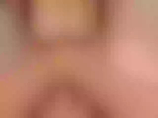 Live sex webcam photo for LucyNuty #274501620