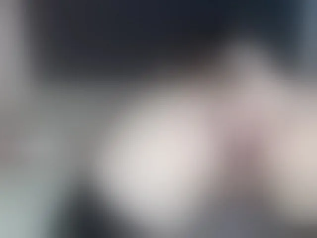 Live sex webcam photo for LucyWillow #293949121