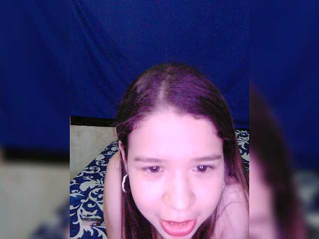 Live sex webcam photo for Lucyklein #272716944